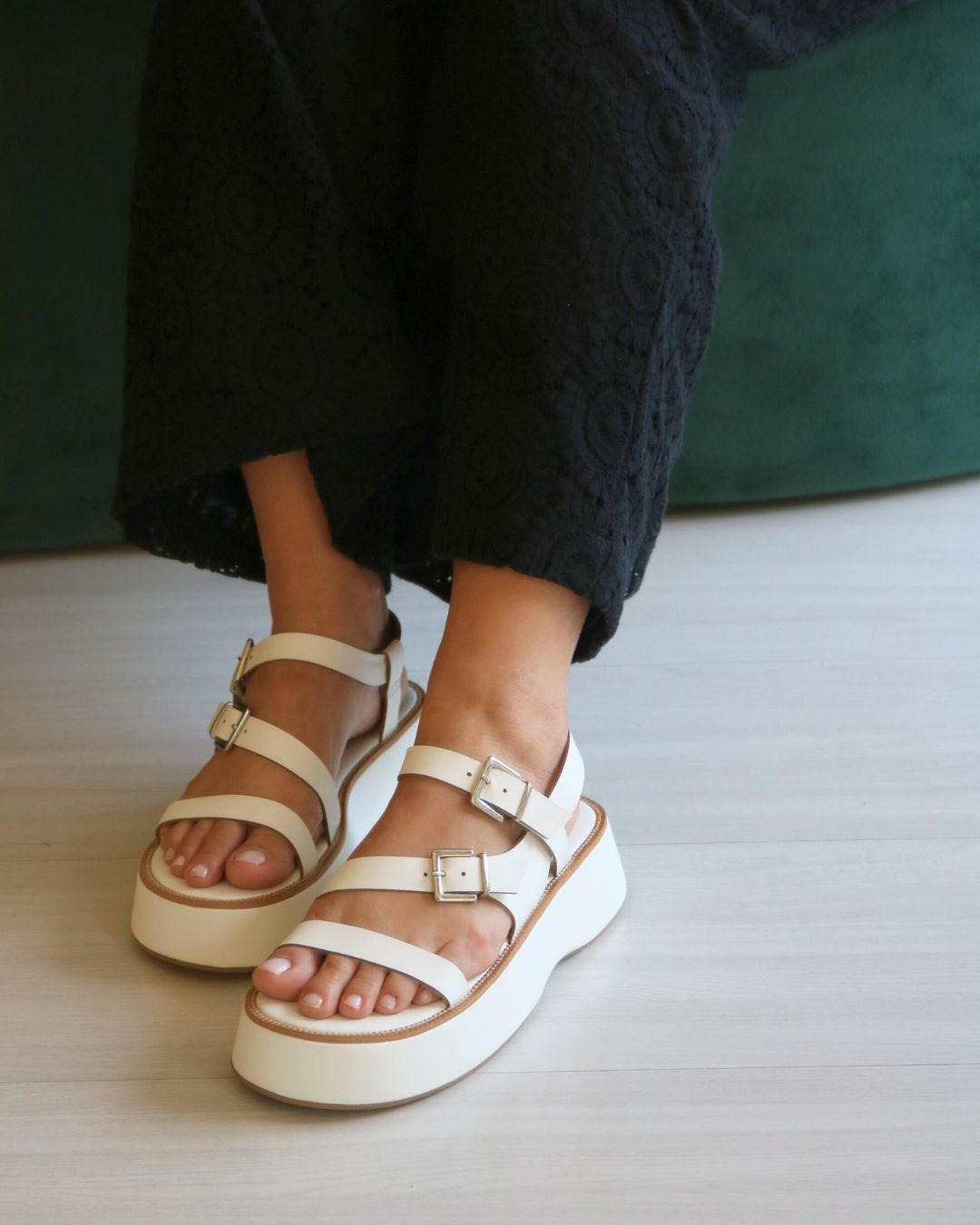 Flatform Akemi