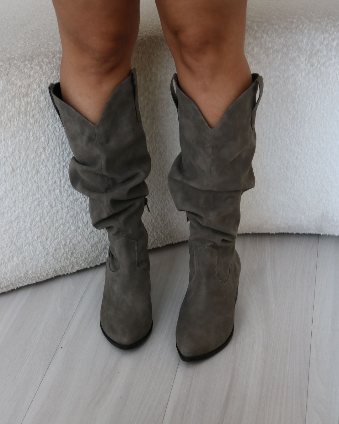 Bota Cano Alto Shaira