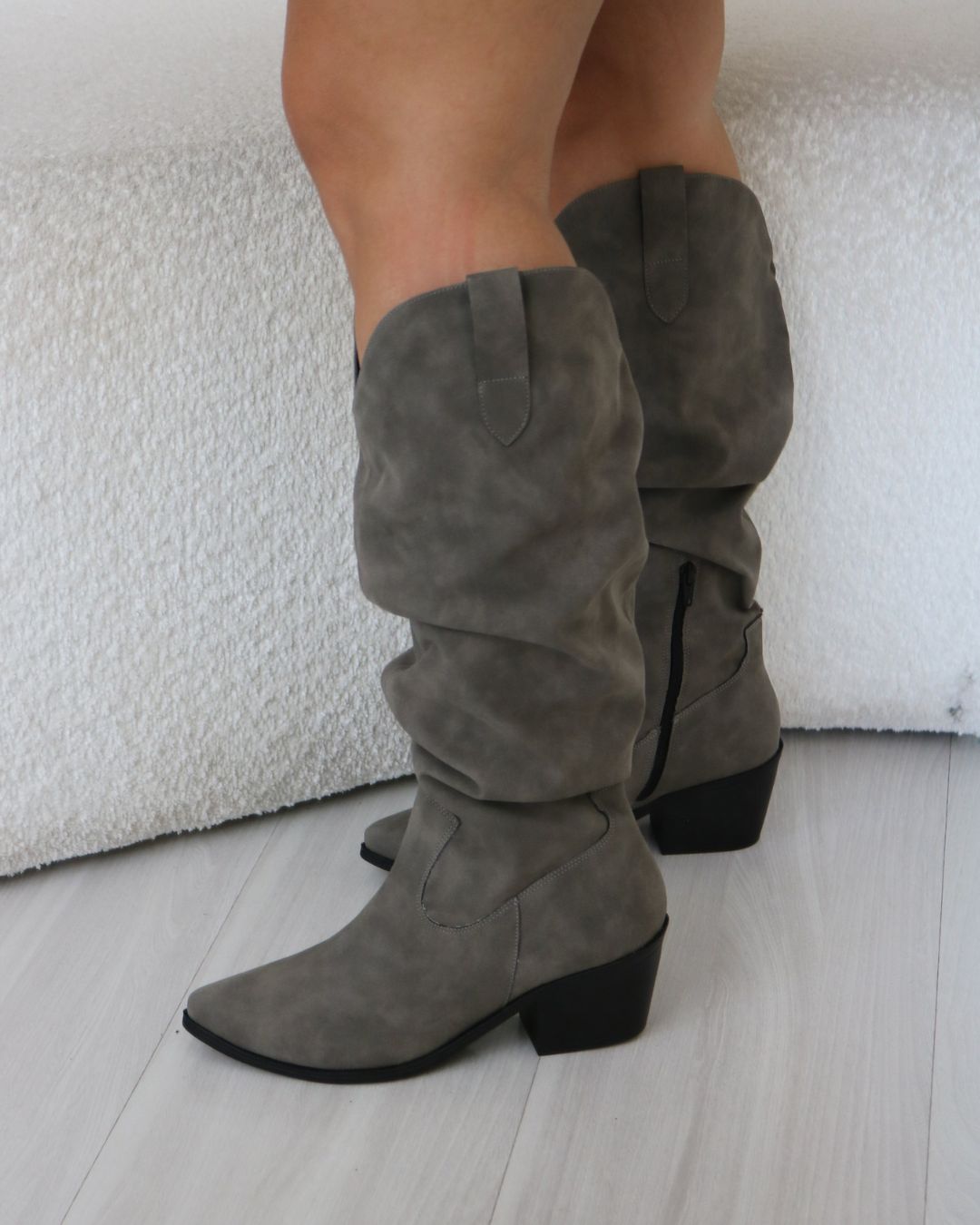 Bota Cano Alto Shaira