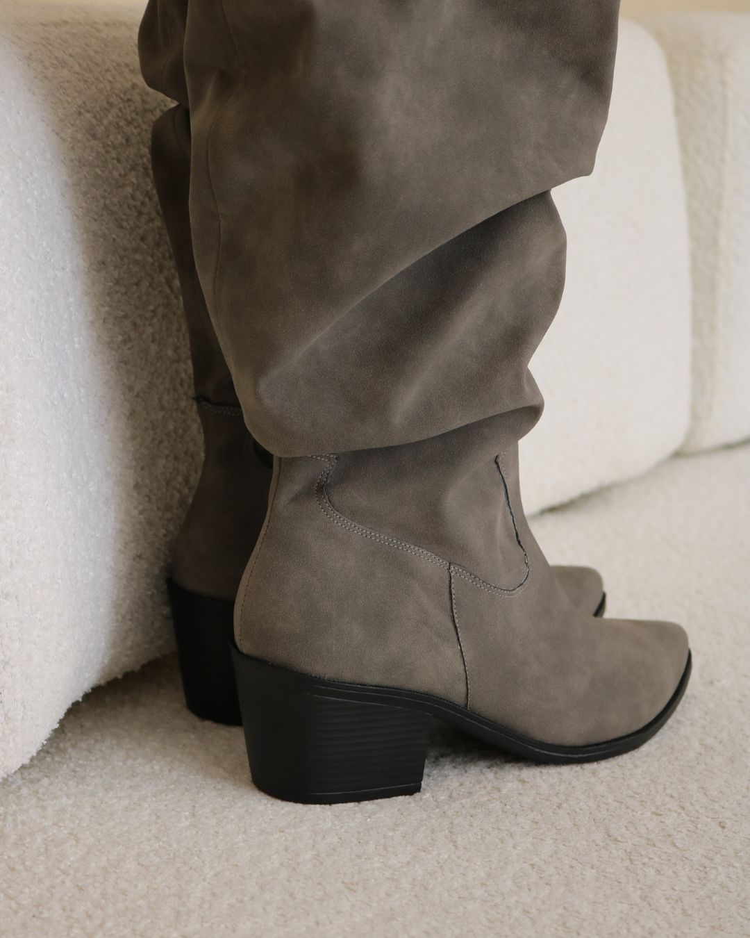 Bota Cano Alto Shaira