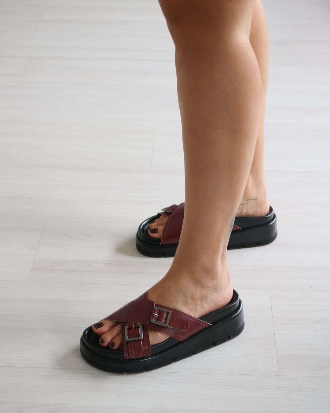 Flatform Vinho Jasmin