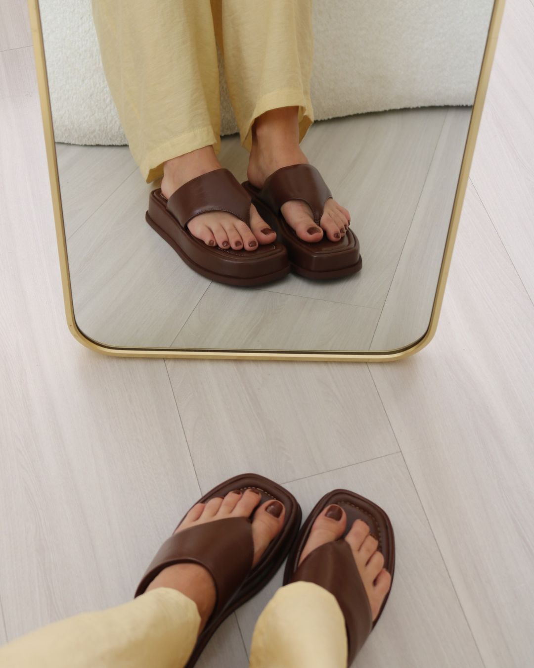 Flat Chiara
