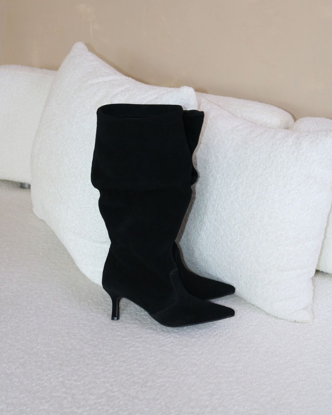 Bota Cano Médio Em Couro Legítimo Ayla