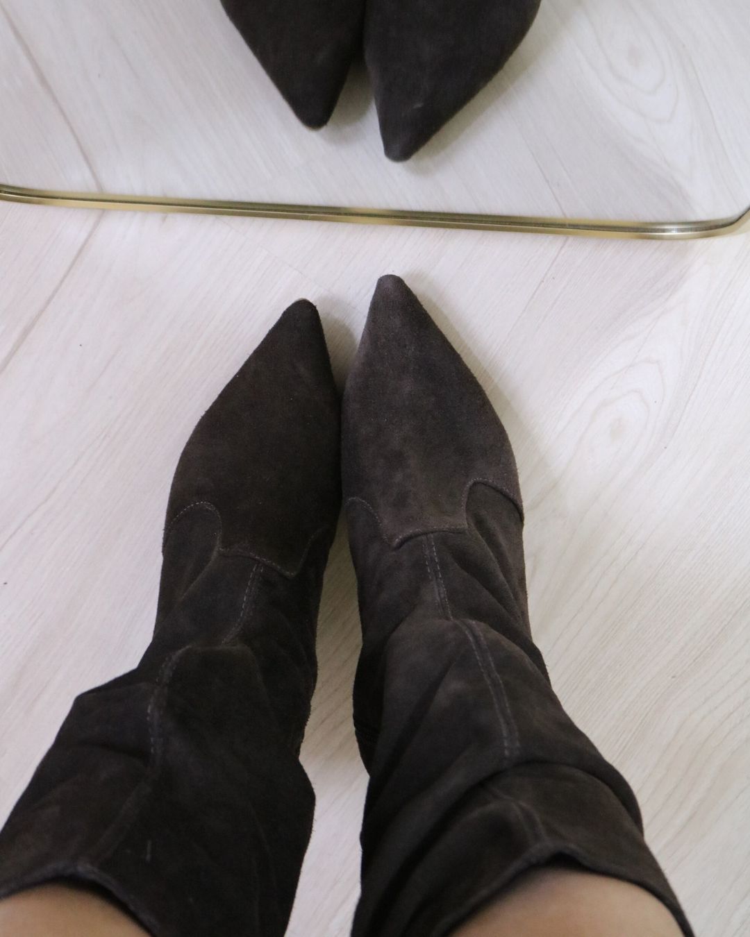 Bota Cano Médio Em Couro Legítimo Ayla