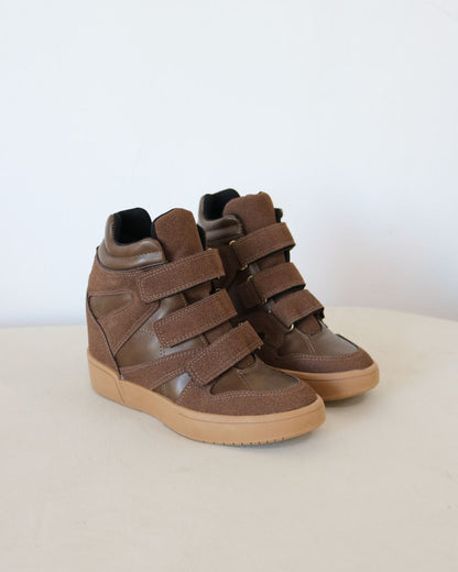 Tênis Sneaker Cano Alto Camurça Laís
