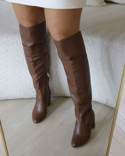 Bota Over 2 em 1 Couro Legítimo Jade