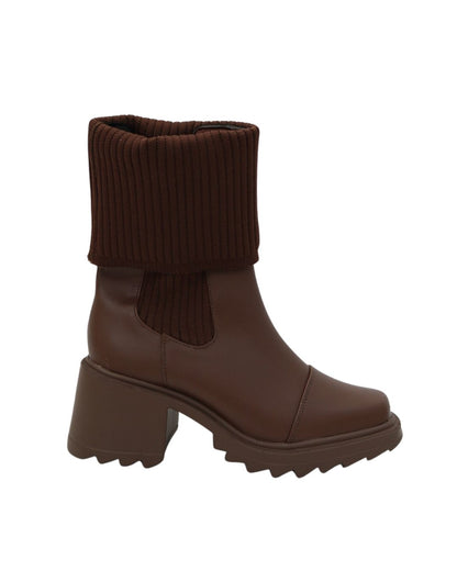 Bota Mavi