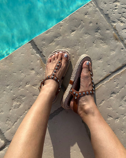 Sandália Rasteira Com Brilhos Elysia