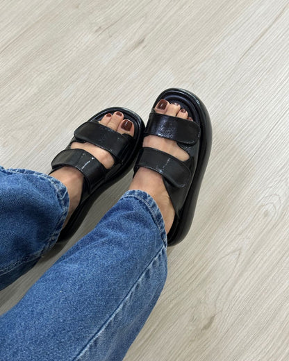 Flat Velcro Reflexo Preto Beatrice