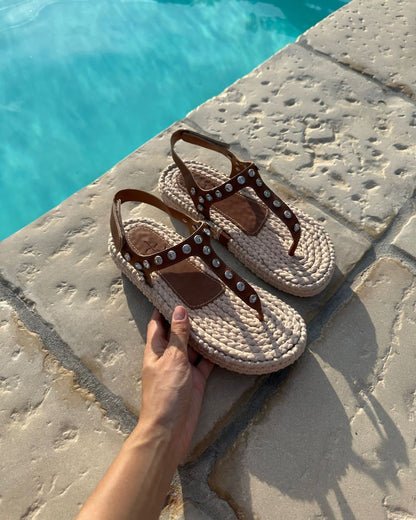 Sandália Rasteira Com Brilhos Elysia