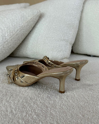 Mule Ilhós Em Couro Legítimo Elsa