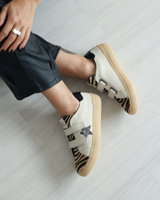 Tênis Velcro Couro Legítimo Aretha