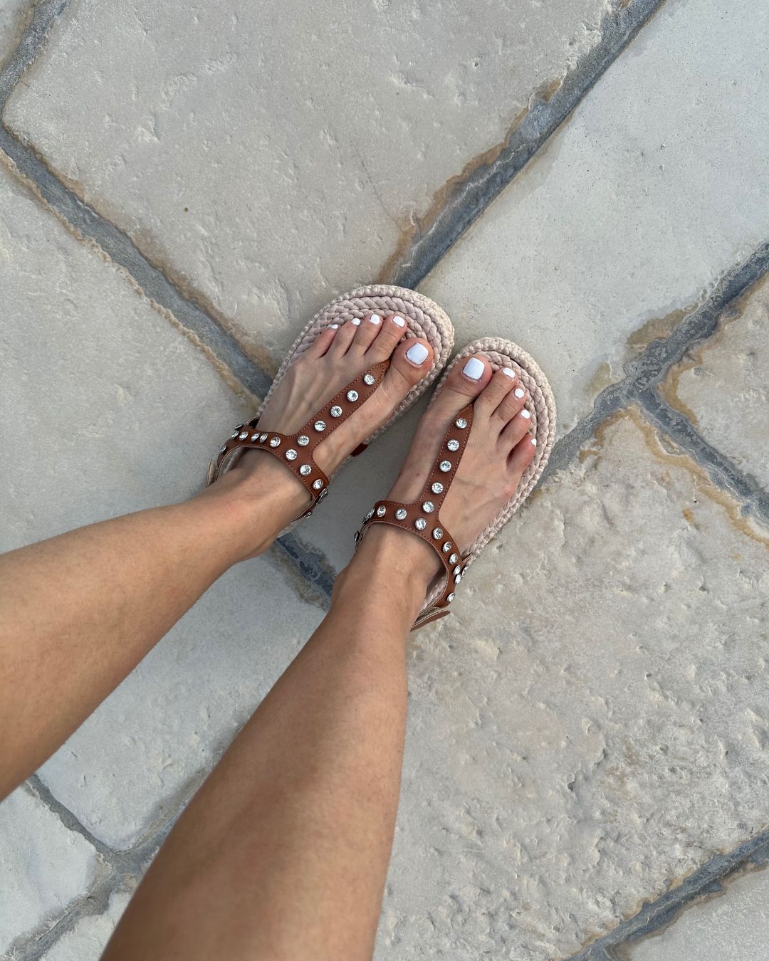 Sandália Rasteira Com Brilhos Elysia