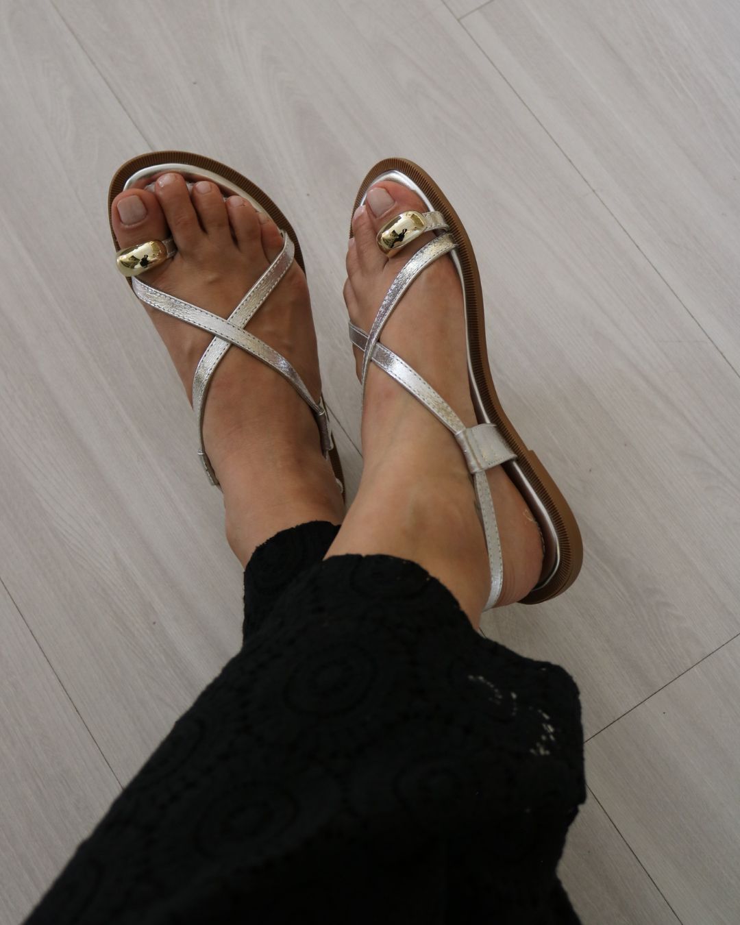 Flat em Couro Legítimo Demi