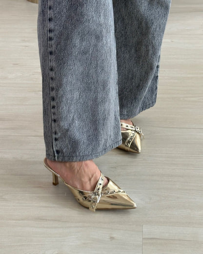 Mule Ilhós Em Couro Legítimo Elsa