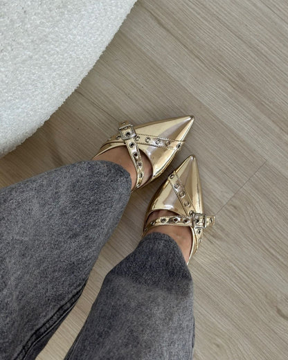 Mule Ilhós Em Couro Legítimo Elsa